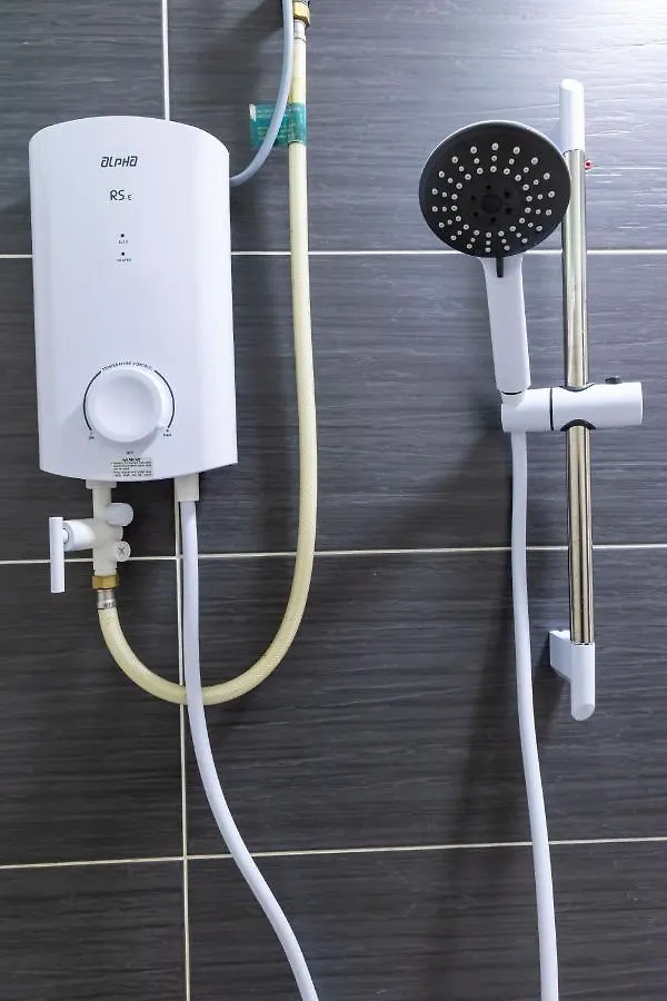 Mount Austin Midori Green 10 Pax Free Wi-Fi 500Mbps Netflix ジョホールバル マレーシア