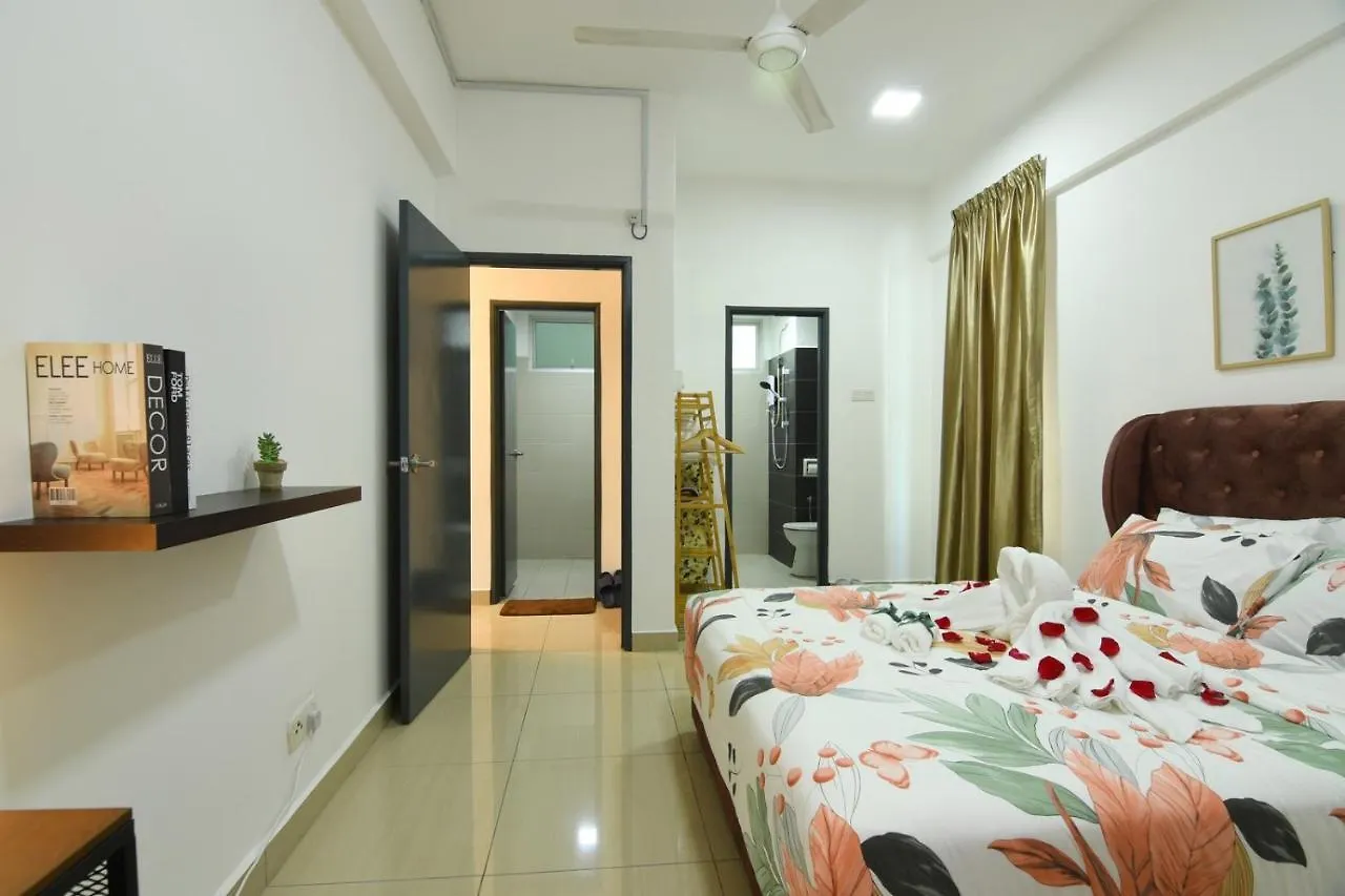 Mount Austin Midori Green 10 Pax Free Wi-Fi 500Mbps Netflix Johor Bahru Malasia