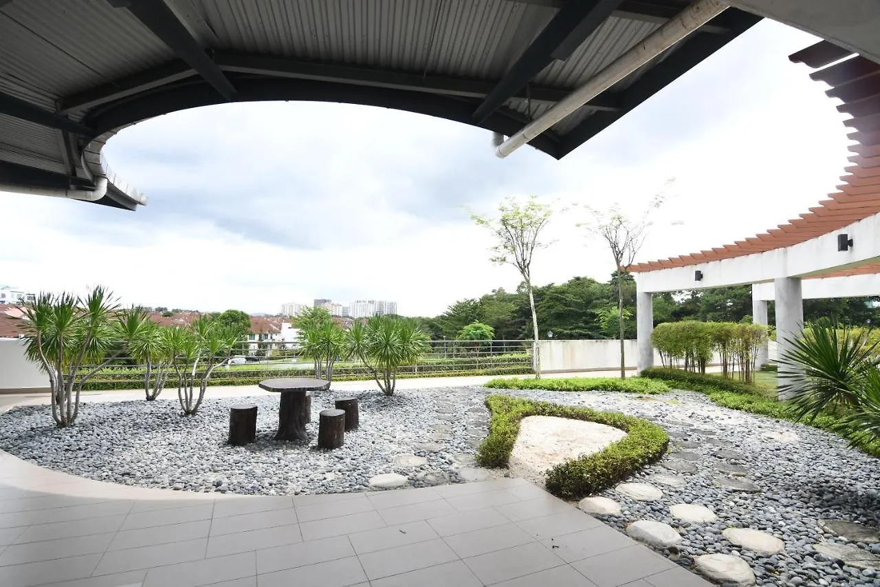 Mount Austin Midori Green 10 Pax Free Wi-Fi 500Mbps Netflix Johor Bahru Apartamento
